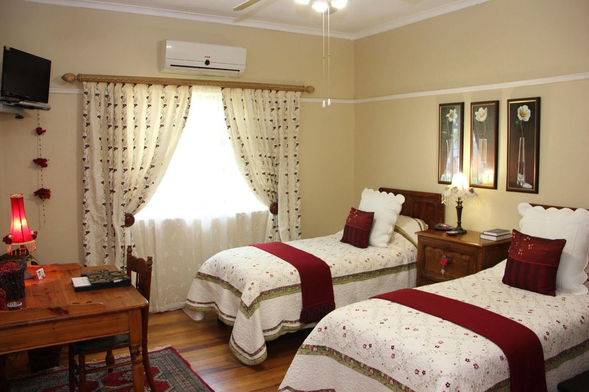 Beau & I Bed and Breakfast Graaff-Reinet Εξωτερικό φωτογραφία